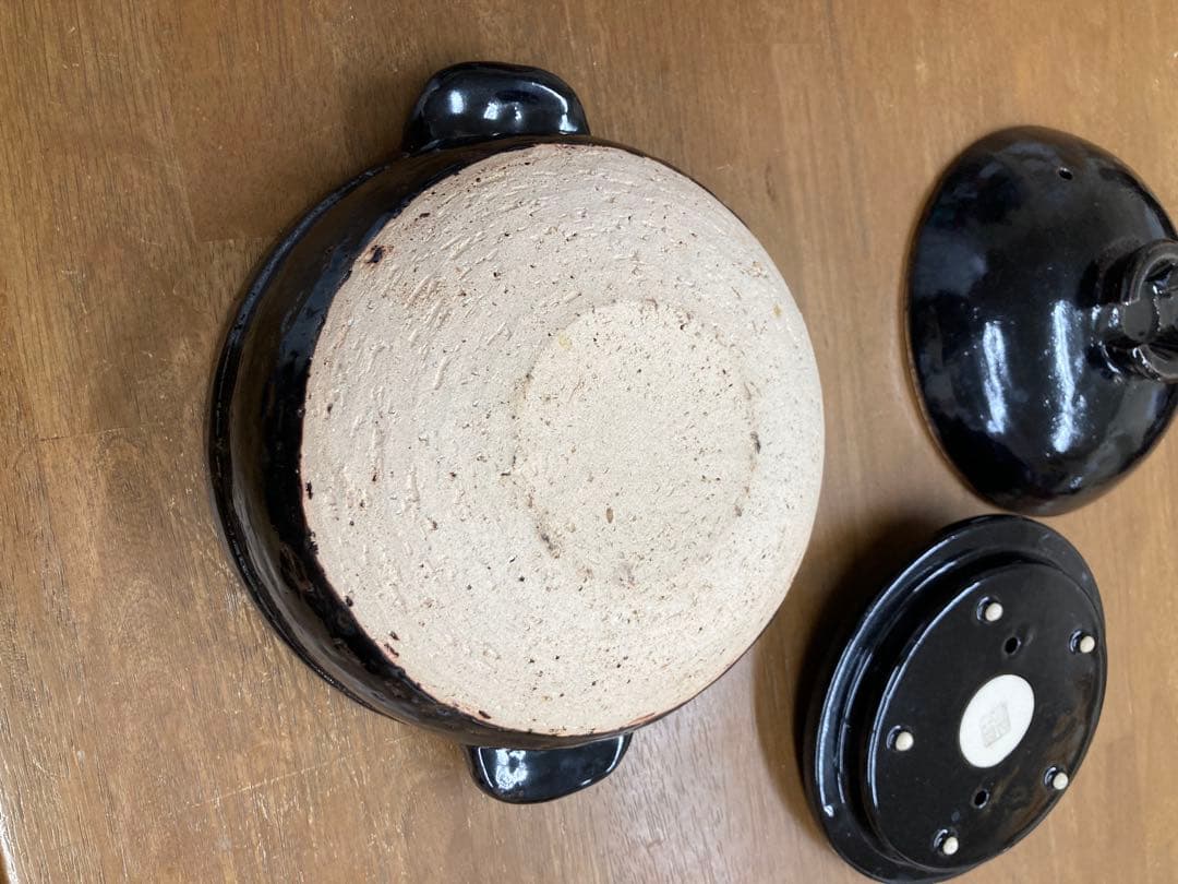 黒色 陶器 丸型鍋　伊賀焼　ご飯炊き名人　かまどさん