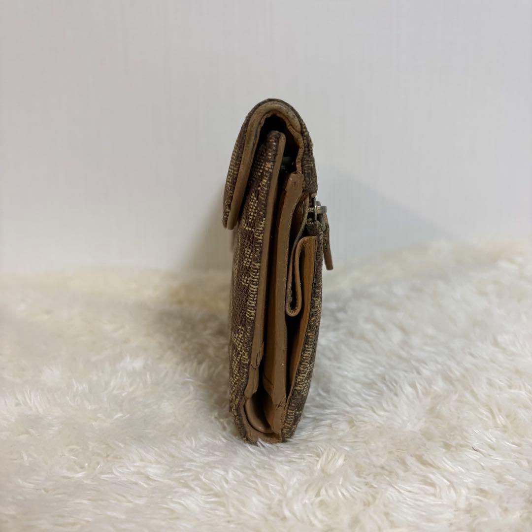 クリスチャンディオール　トロッター　三つ折り財布　サドル　長財布　ゴールド　金具