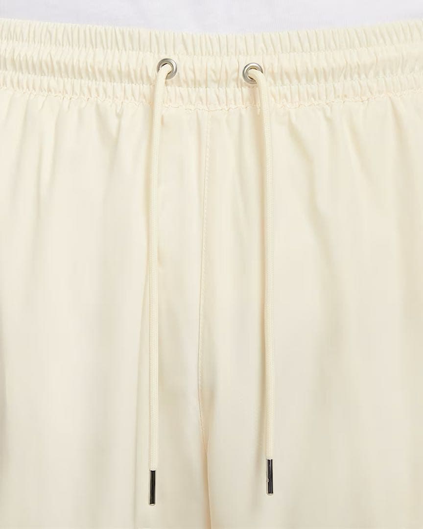 ☆新品　ナイキ　ビッグスウッシュ ウーブンパンツ　撥水加工　2XL　ホワイト