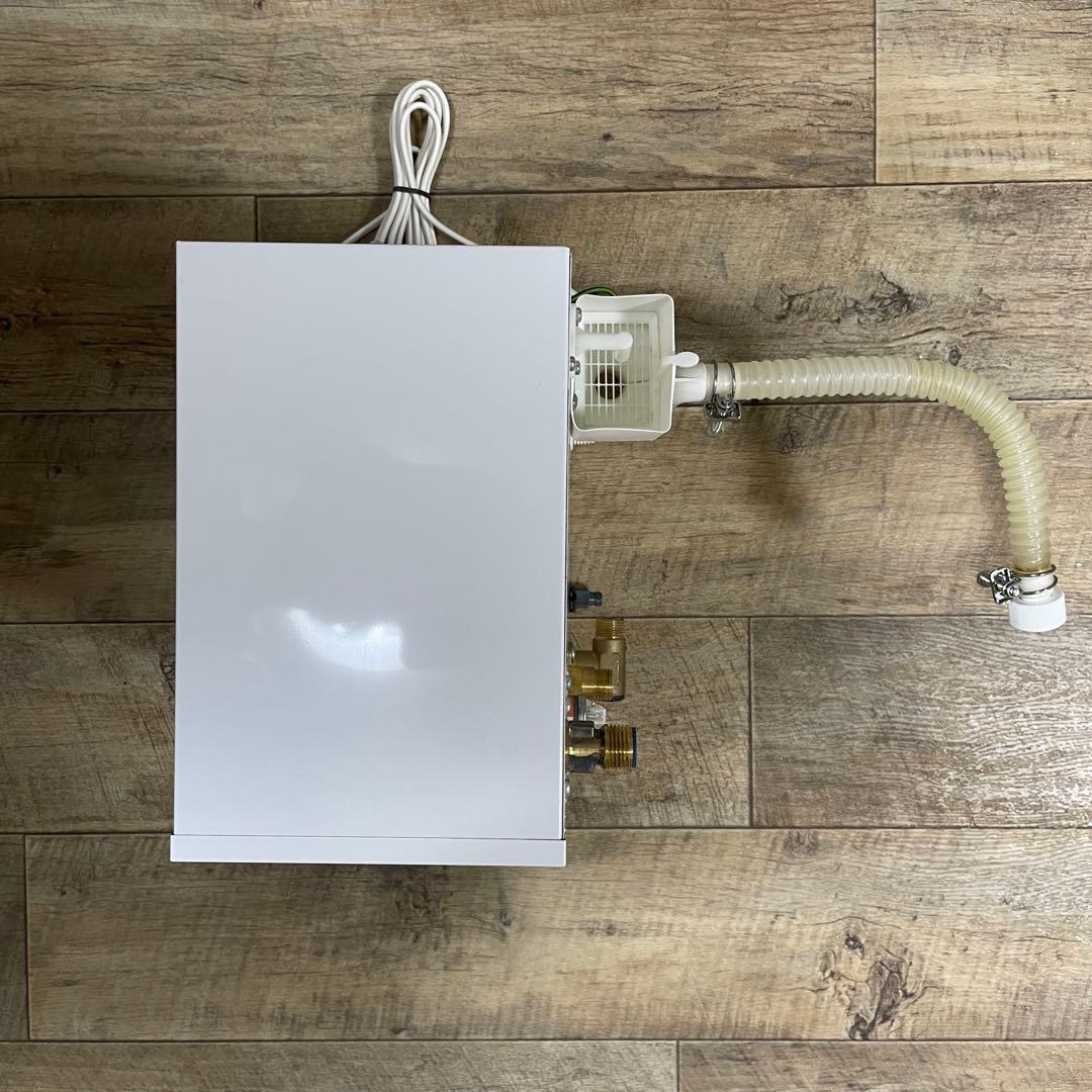 【中古美品】TOTO RESK06A1 小型電気温水器 給湯器