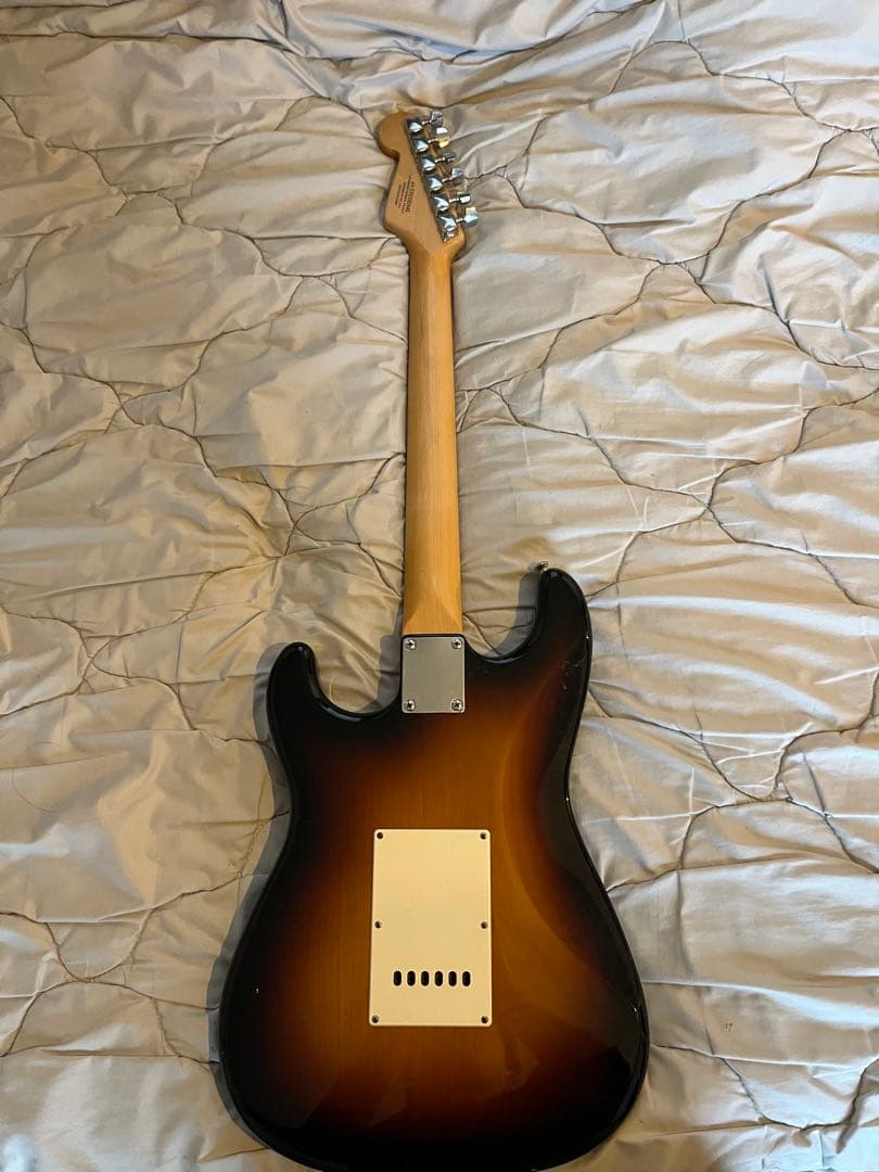 Squier by Fender ストラトタイプ エレキギター