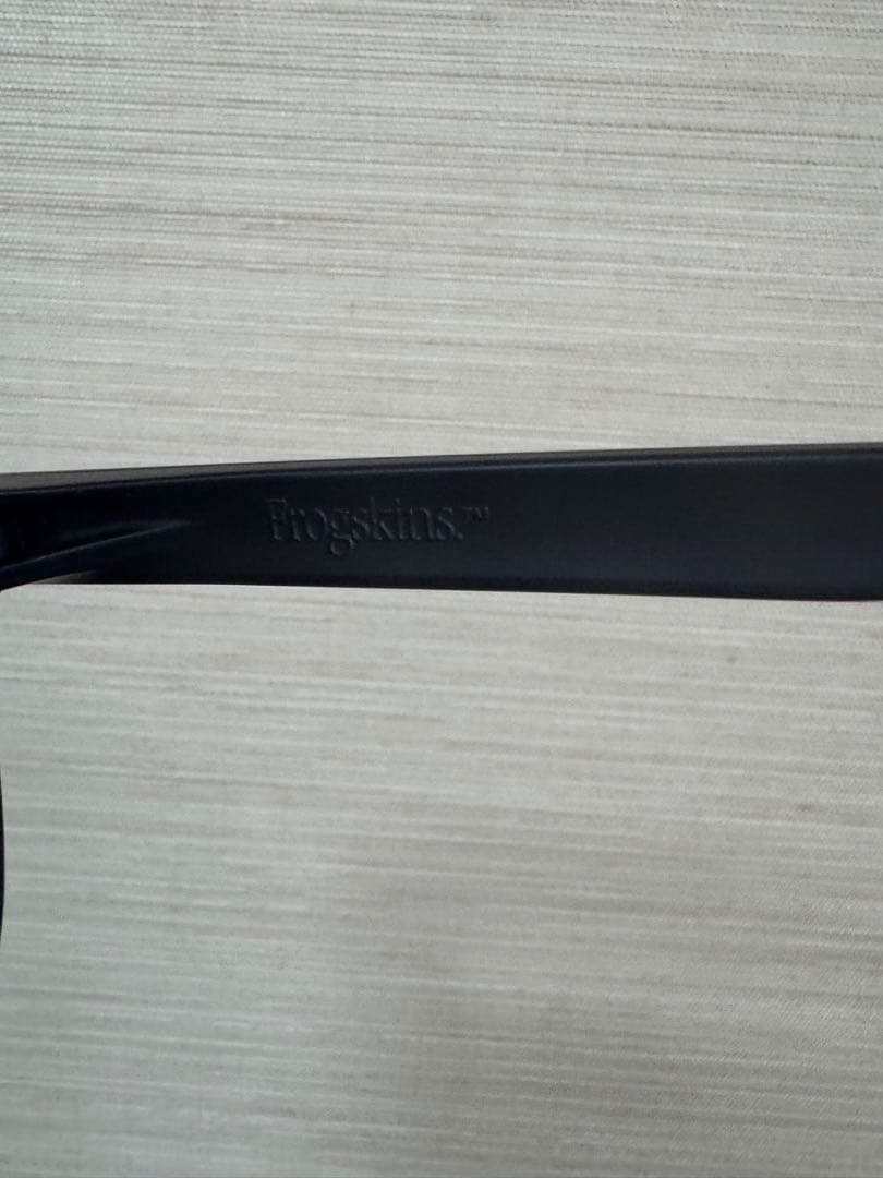 Oakley フロッグスキン　調光サングラス