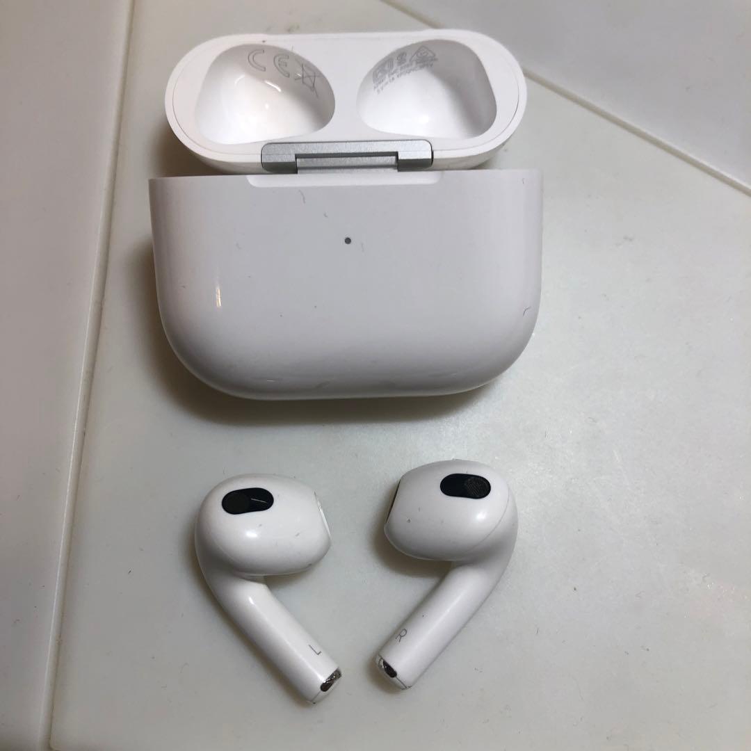 Apple AirPods 第3世代