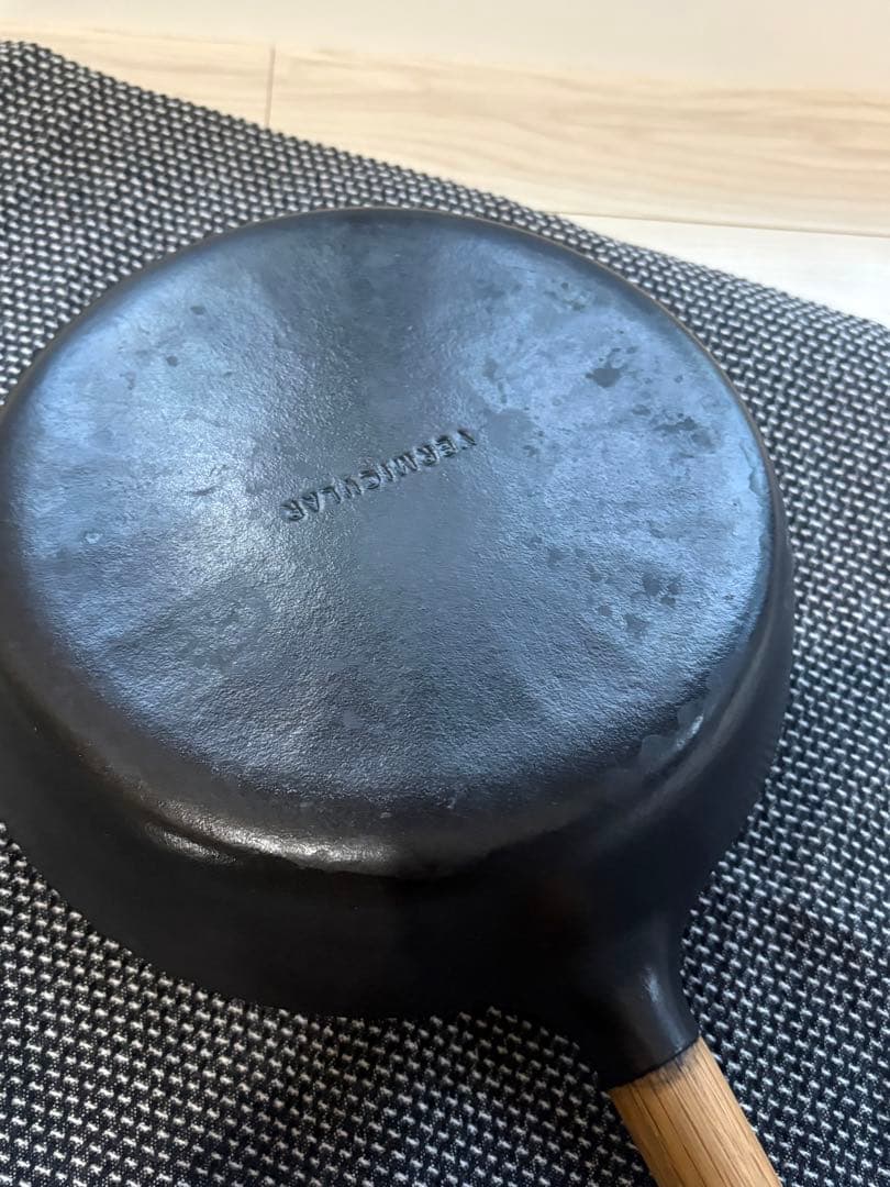 美品 VERMICULAR フライパン 24cm ガラスリッドセット