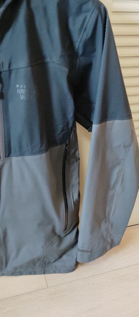 MOUNTAIN HARD WEAR DRY.QELITE ジャケット