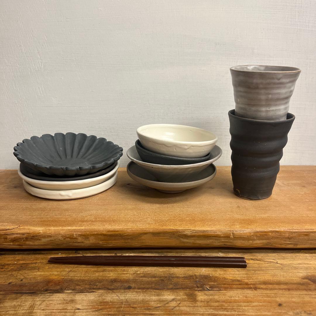 ちゃーさん新品　陶器　陶器　陶芸作家 小ぶりな器10個　165