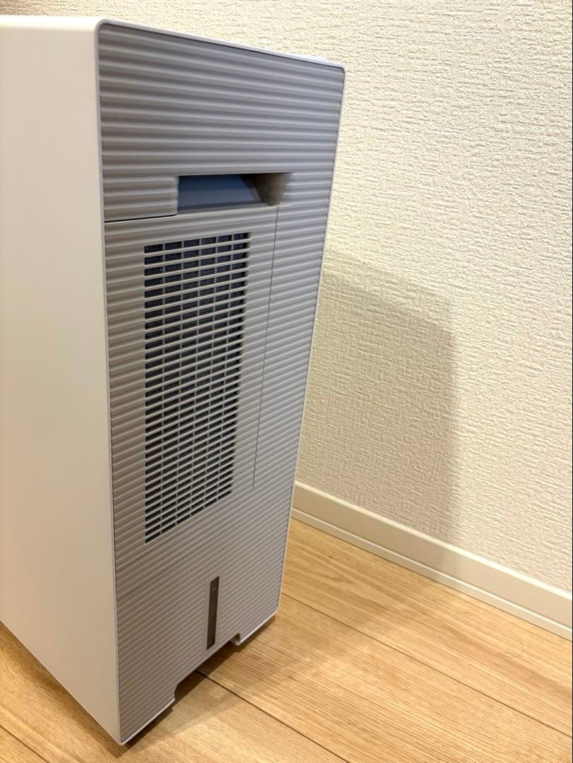 美品 Panasonic F-YEX120B-W 衣類乾燥除湿機