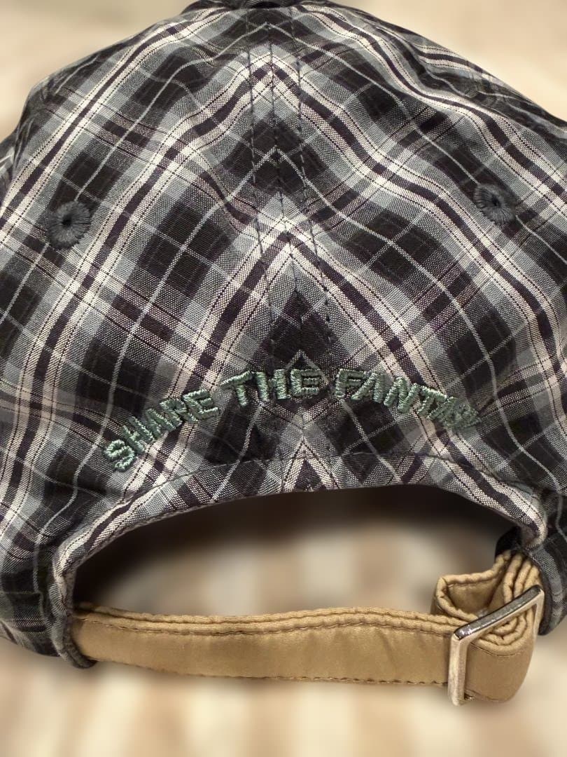Share the Fantasy (STF)　チェック柄キャップ