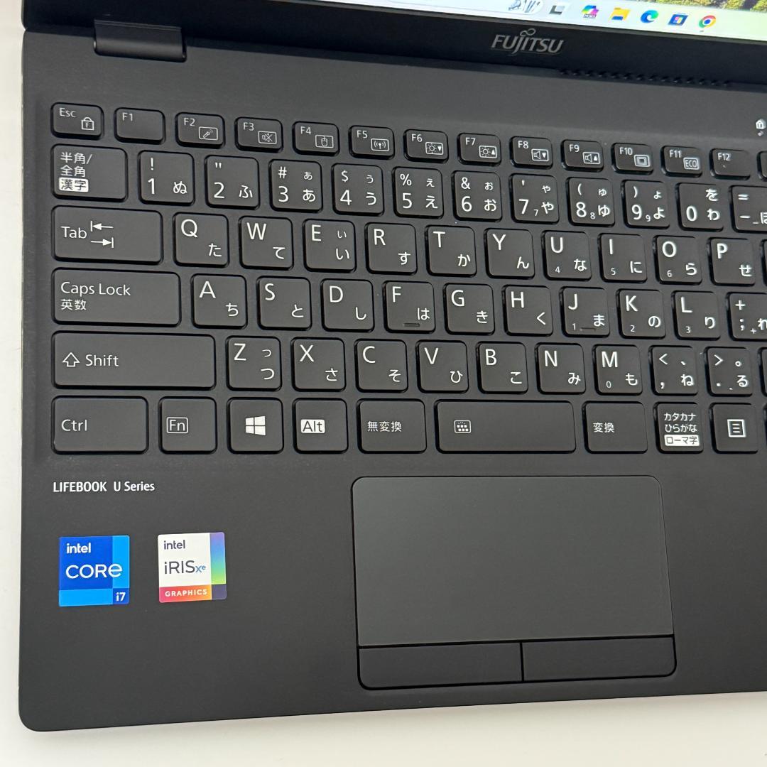 ★バッテリー良好★ 超軽量845g 第11世代Corei7 富士通 H53