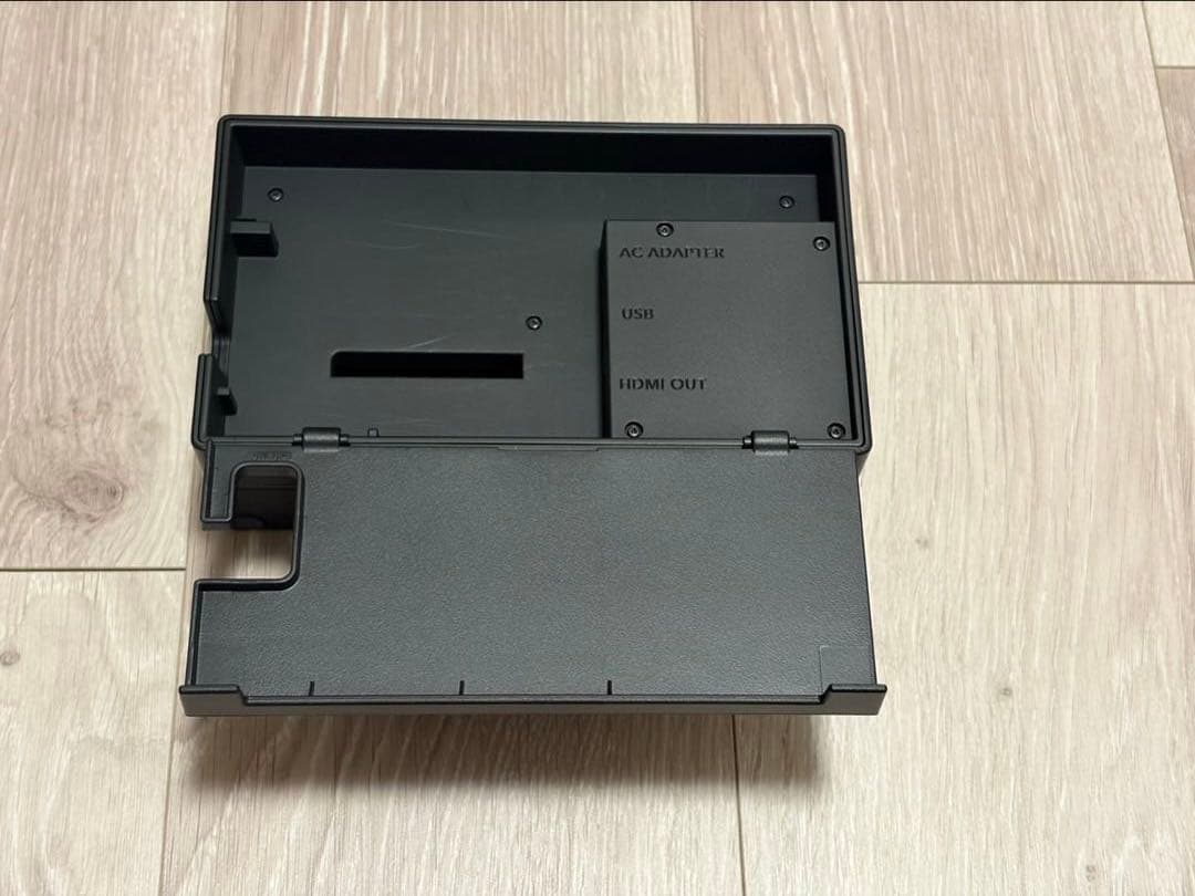 Nintendo Switch 本体 バッテリー強化版+ケース+充電ステーション