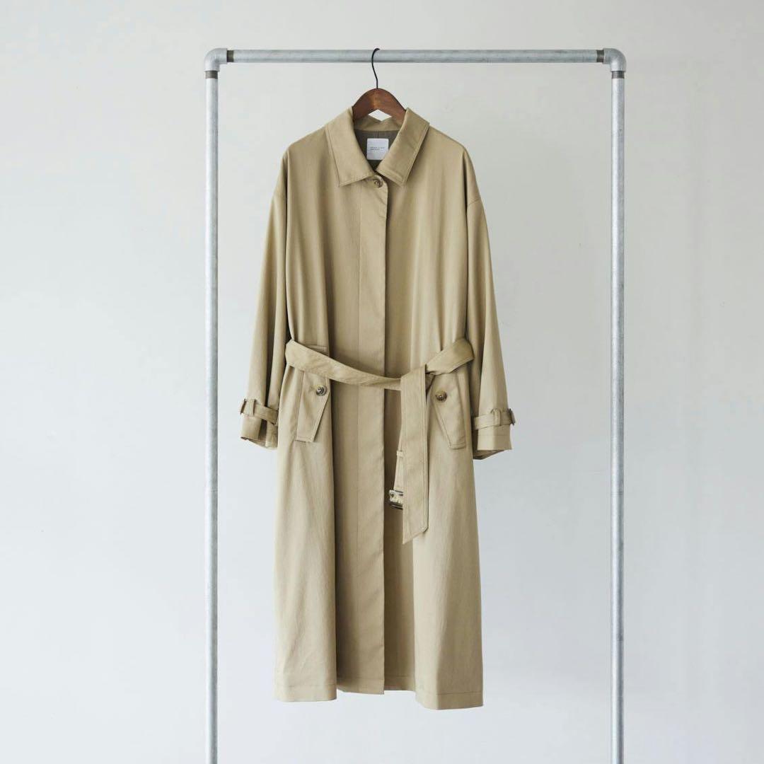 美品　クラシトリップスパブリッシング　トレンチコート