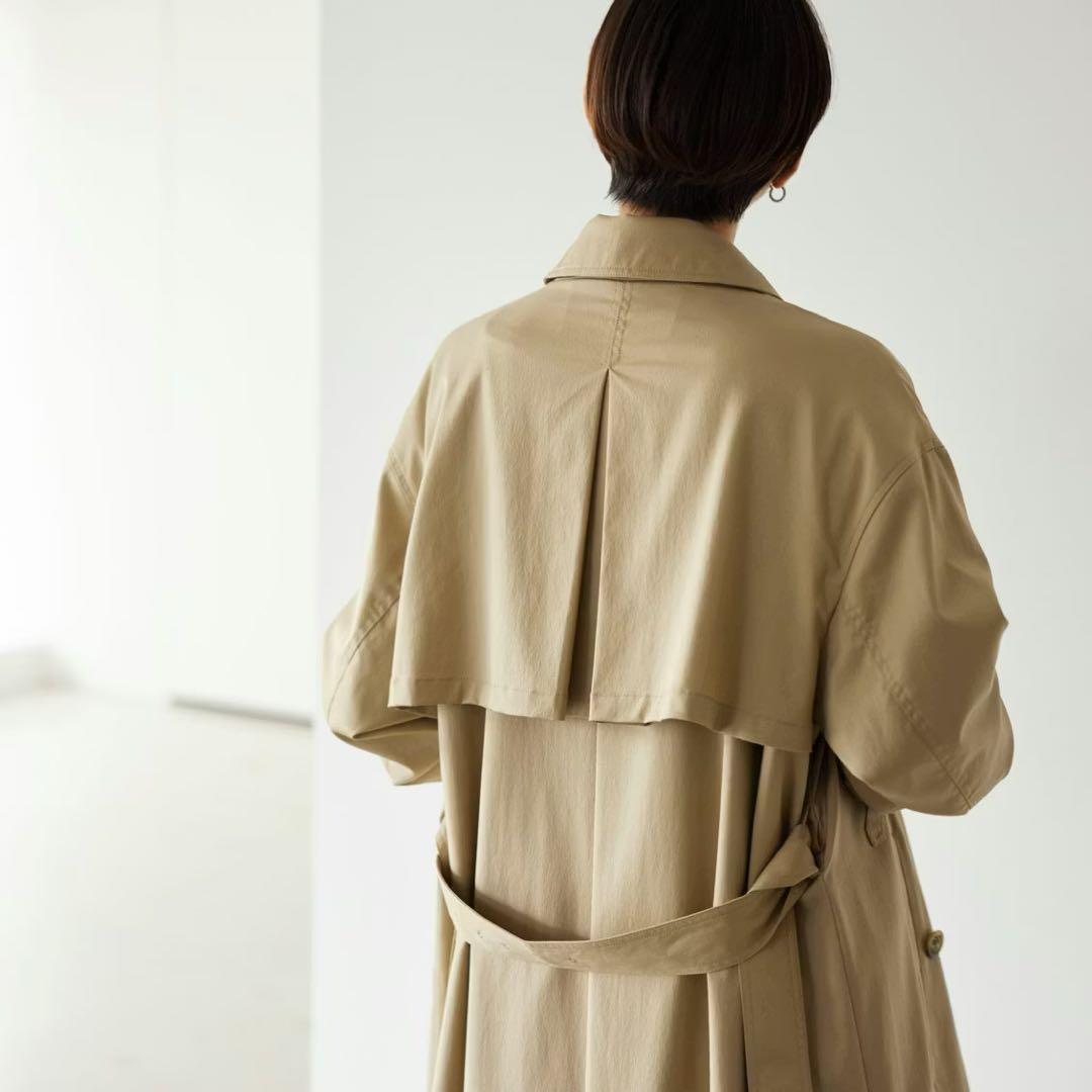美品　クラシトリップスパブリッシング　トレンチコート