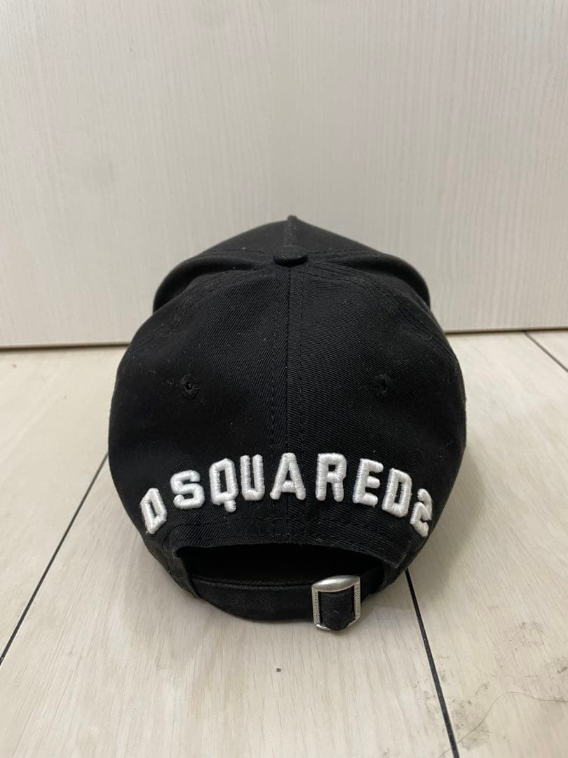 DSQUARED2 ブラック キャップ ICON