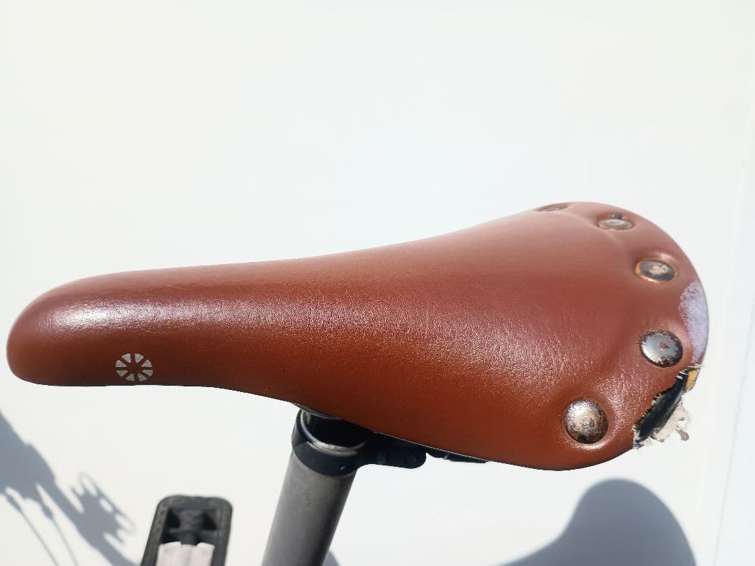【ジャンク品】DAHON Boardwalk D8（国際モデル）　カスタム仕様