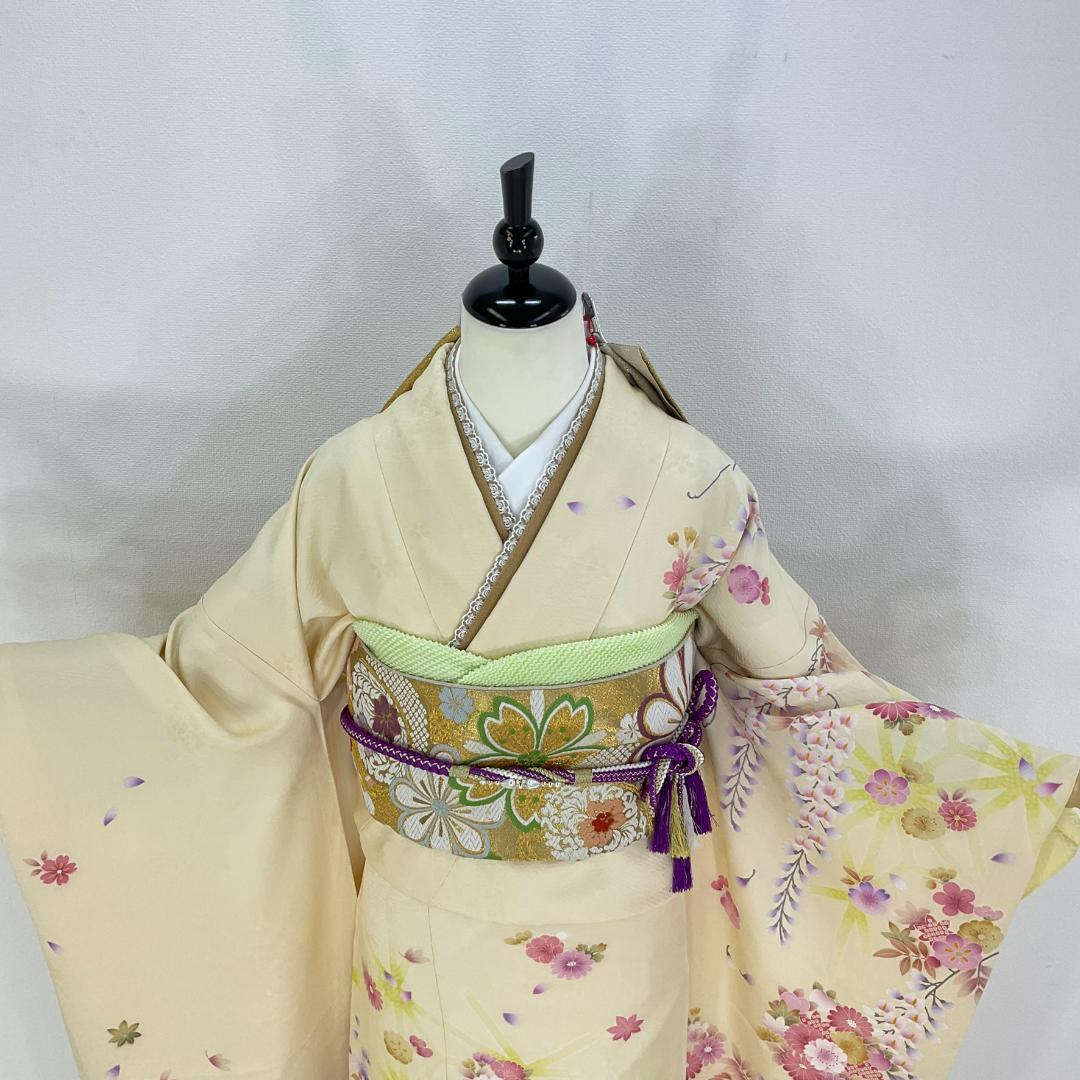お振袖 クリーム×グリーン　正絹　美品