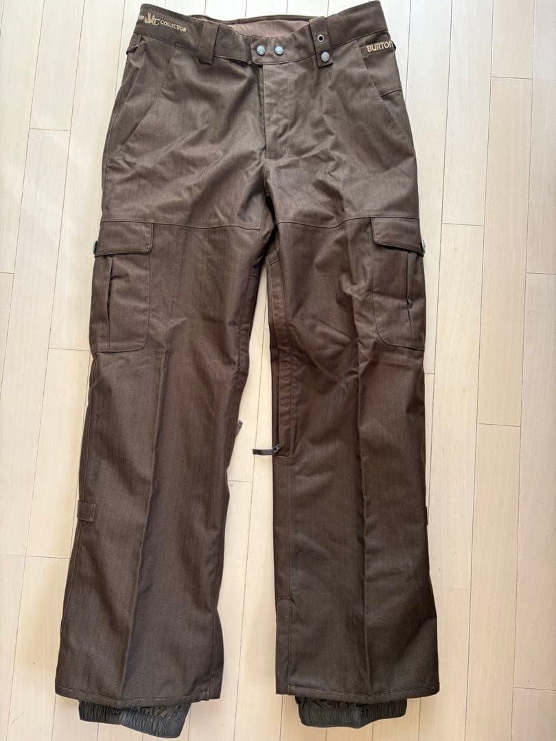★未使用★BURTON 大きいサイズLスノボウェア バートンパンツ スノウウェア