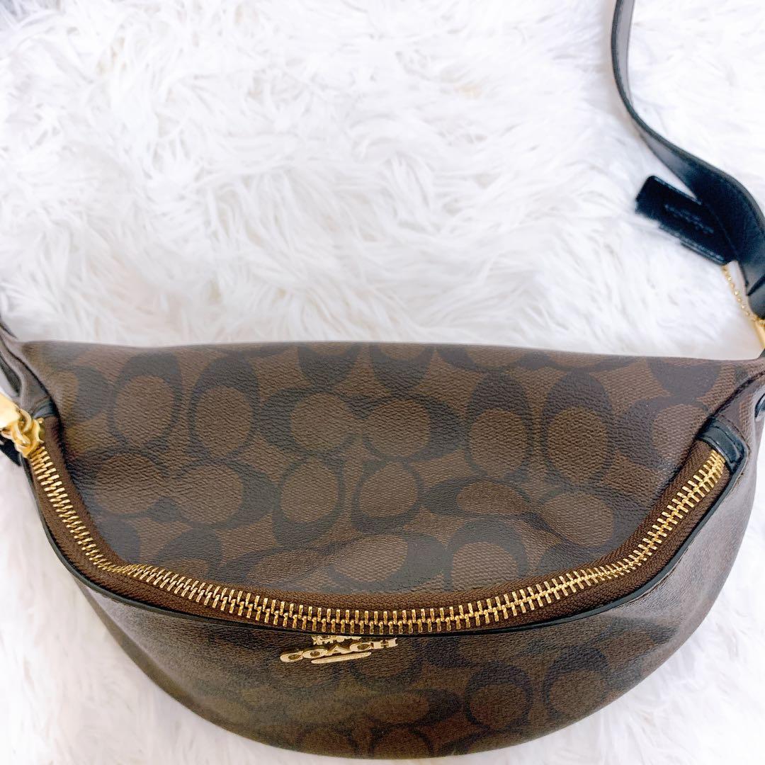 さーちゃん様　coach ボディバッグ　ブラウン　PVC レザー