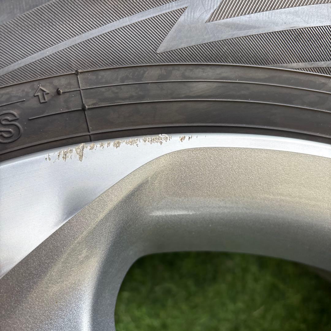 ①215/55R17 ヨコハマ　IG70 ヴェゼル等
