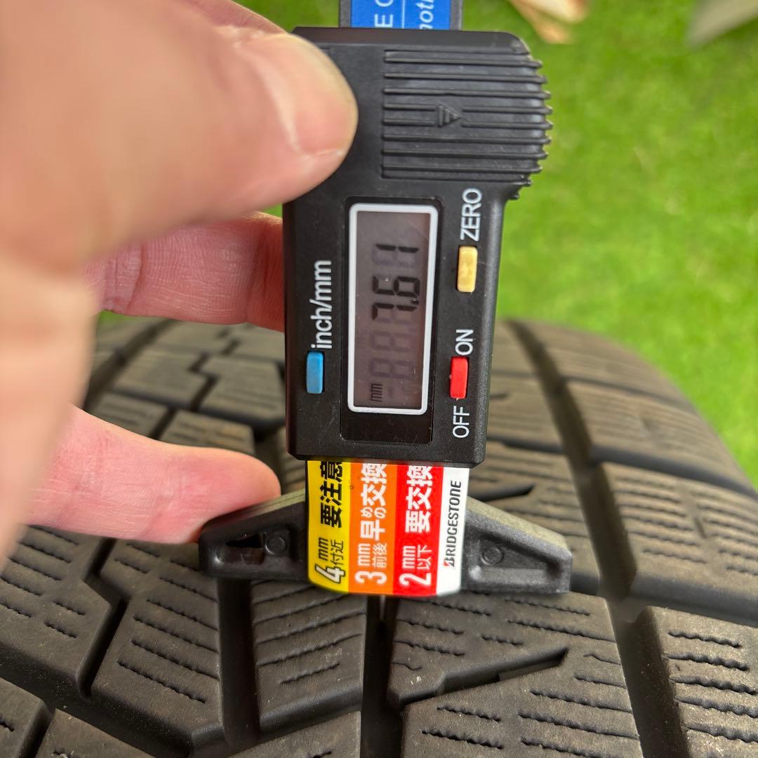 ①215/55R17 ヨコハマ　IG70 ヴェゼル等