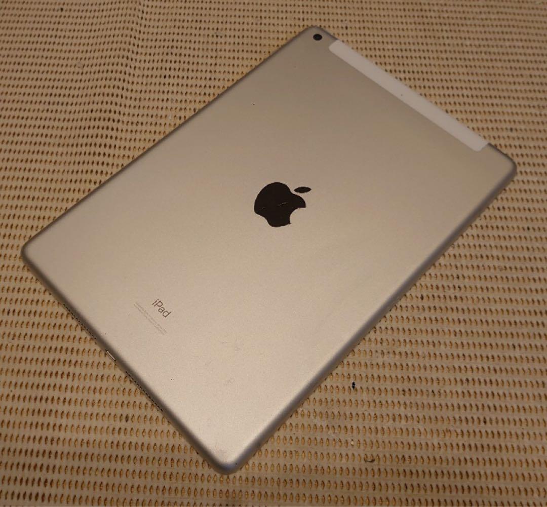 完動品SIMフリーiPad第7世代(A2198)本体128GB送料込DMDFY