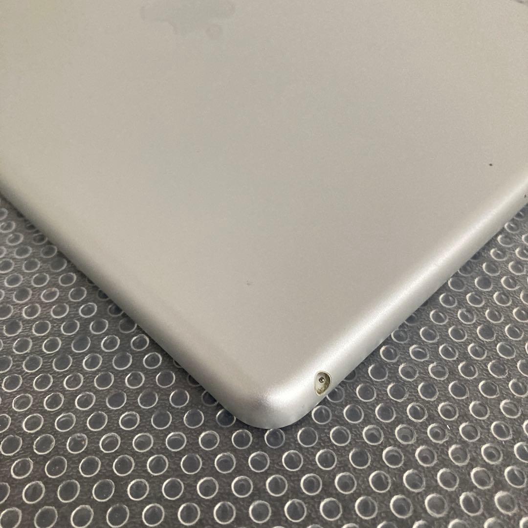 692【早い者勝ち】電池良好☆iPad8 第8世代 32GB WIFIモデル☆