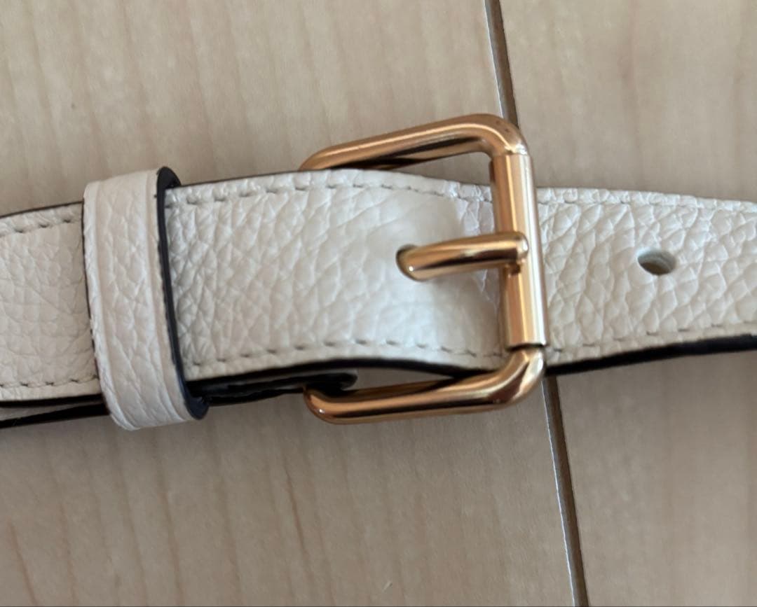 COACH ホワイト ボディバッグ　ショルダーバッグ
