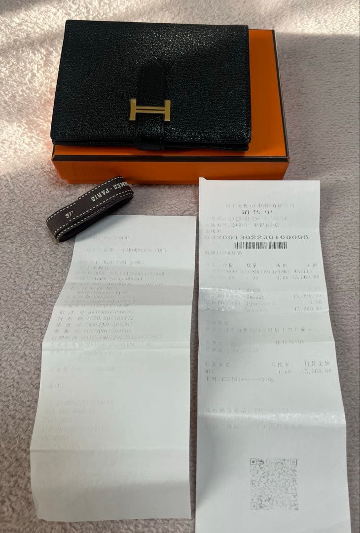 【HERMÈS・未使用】エルメス ベアンコンパクト 黒×ゴールド金具