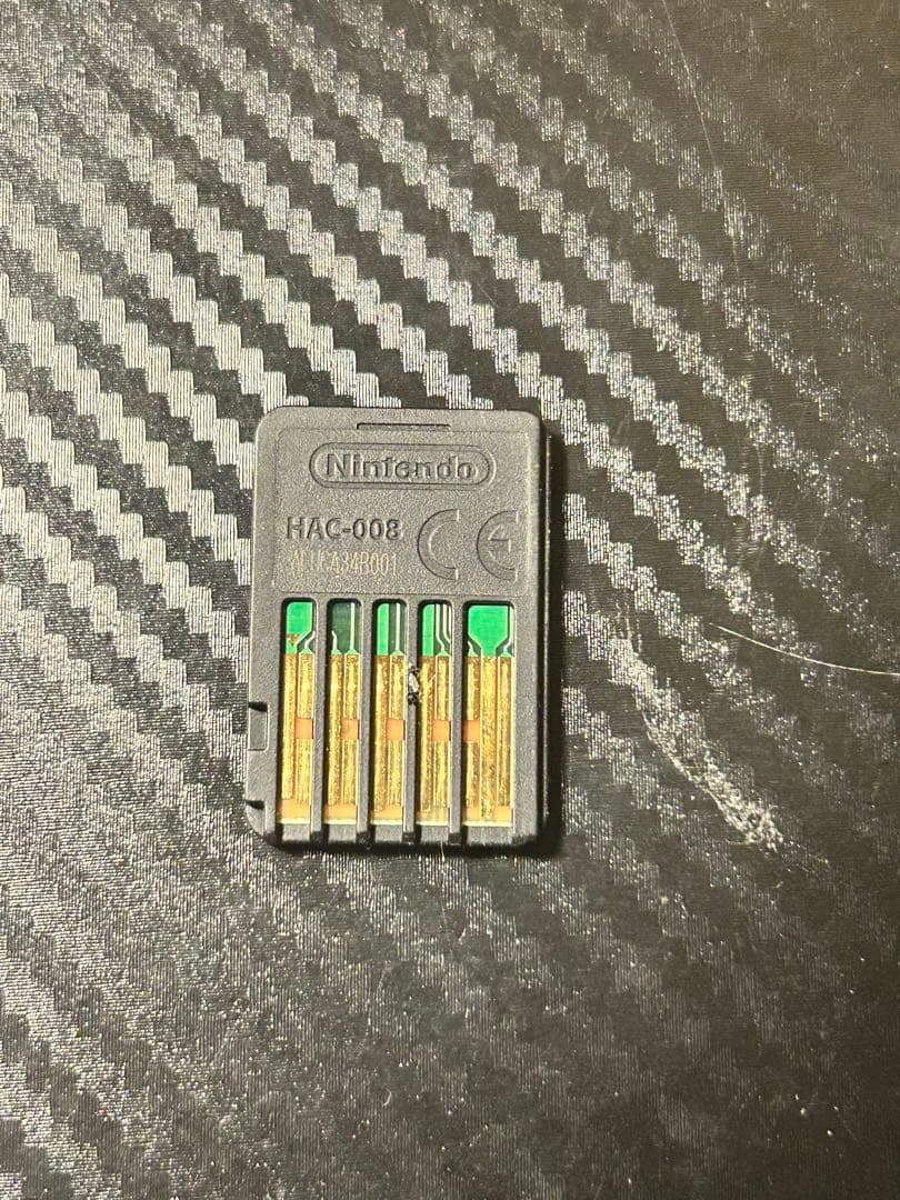 Switch本体と立てかけ充電器 (おまけカセット Minecraft)