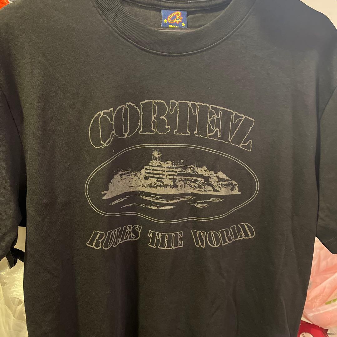 お値下け可能です！Corteizブラック リフレクターTシャツ Sサイズ