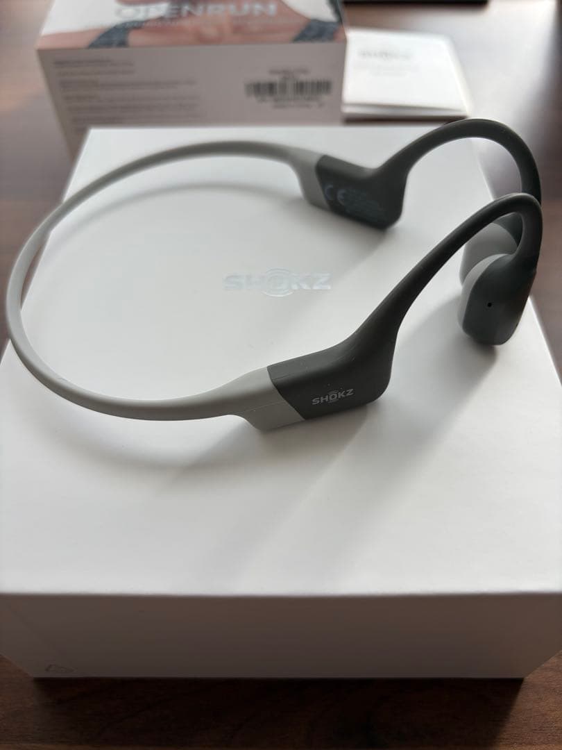 SHOKZ OPEN RUN 骨伝導イヤホン