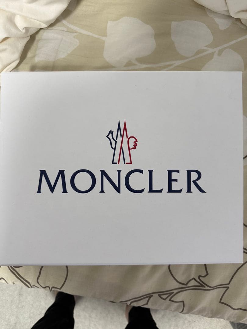 【新品未使用】モンクレール　MONCLER Tシャツ　ブラック　Mサイズ