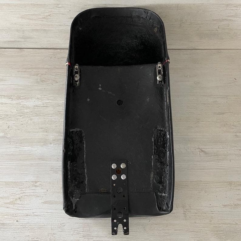 外装美品　Brooklands 　シングルシート　汎用
