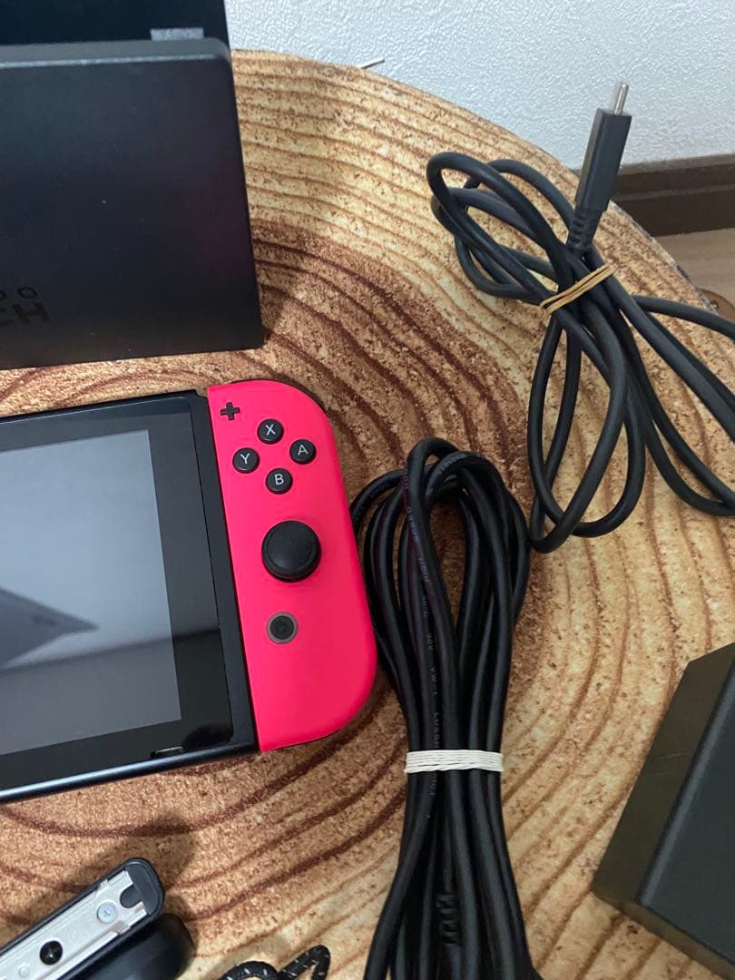 Nintendo Switch ニンテンドースイッチ本体　PPL/PNK 箱無し