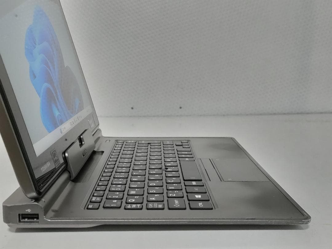 タッチパネル！！ 東芝 dynabook SSD 128GB Win11★G2