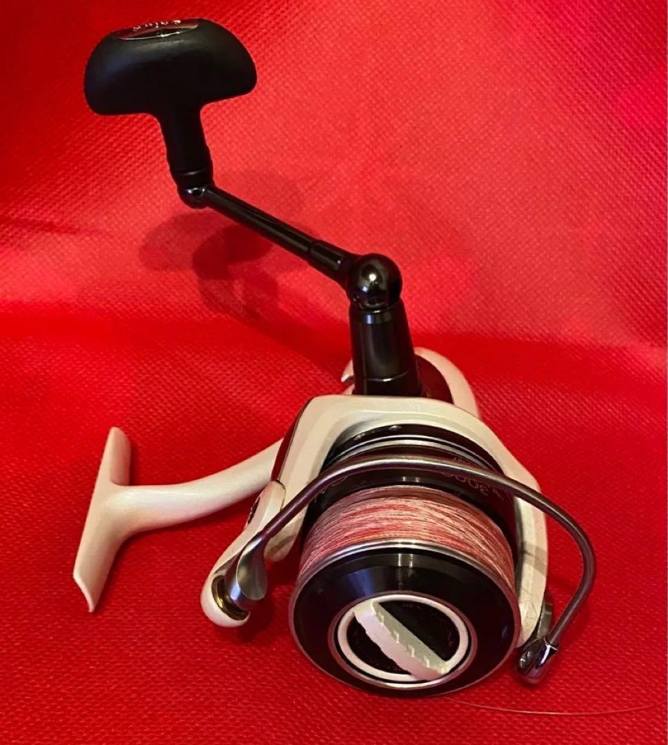 リール Daiwa CALDIA 3000