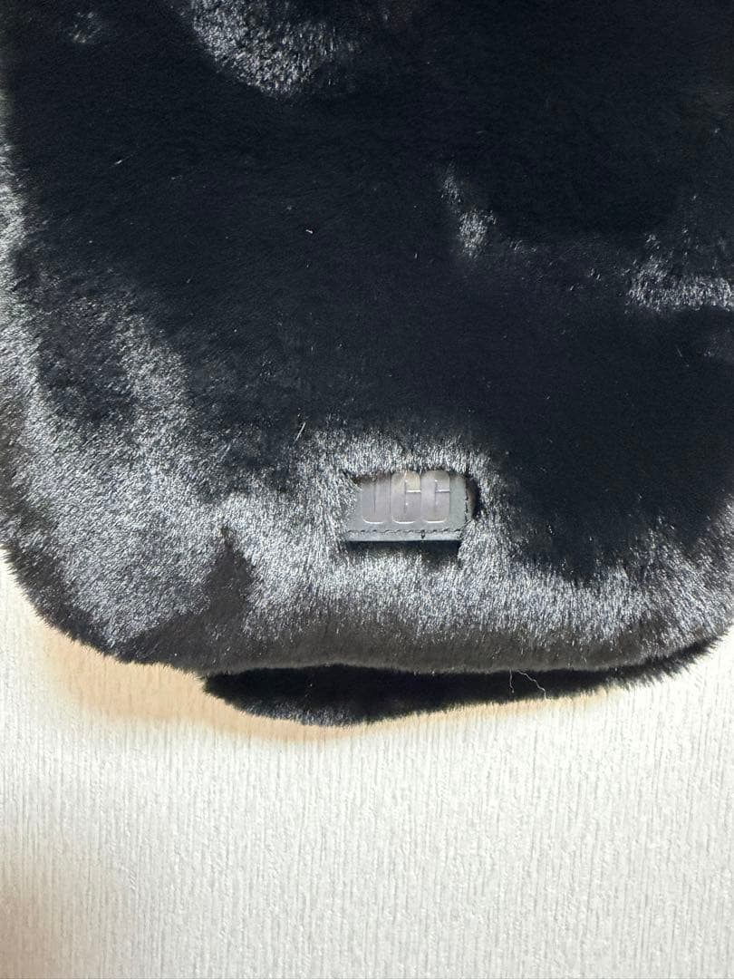 は*み様 極美品☆UGG アグ W FAUX FUR PULL THRU SCA