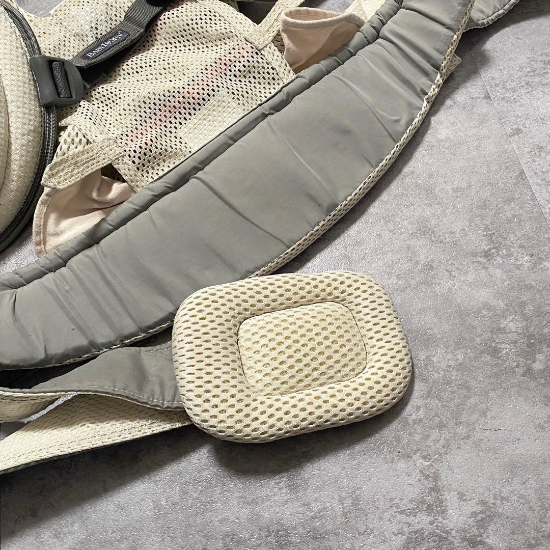 人気✨babybjorn ベビービョルン ハーモニー 抱っこ紐 クリーム