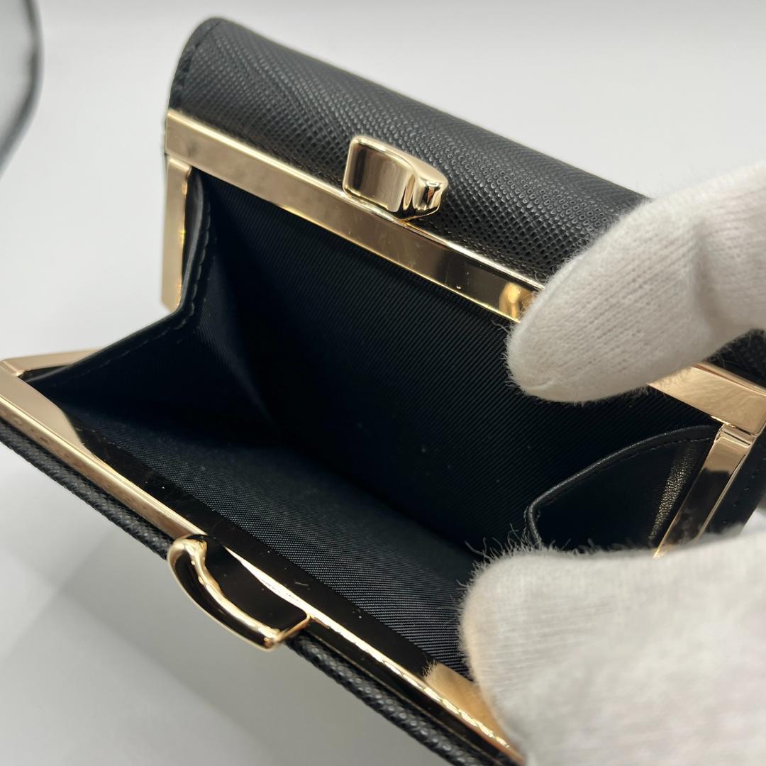 大人気 Vivienne Westwood 特価 がま口 金オーブ 折財布 黒