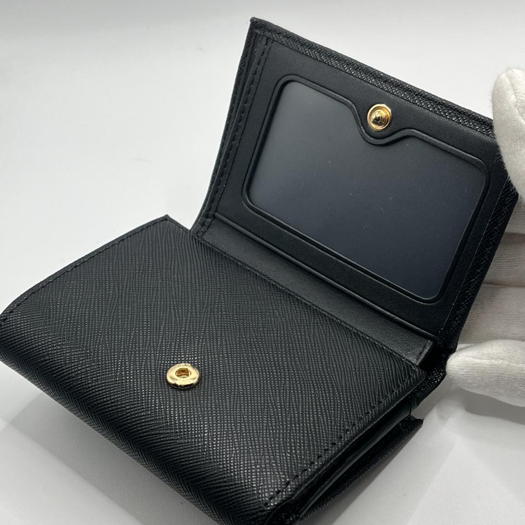 大人気 Vivienne Westwood 特価 がま口 金オーブ 折財布 黒