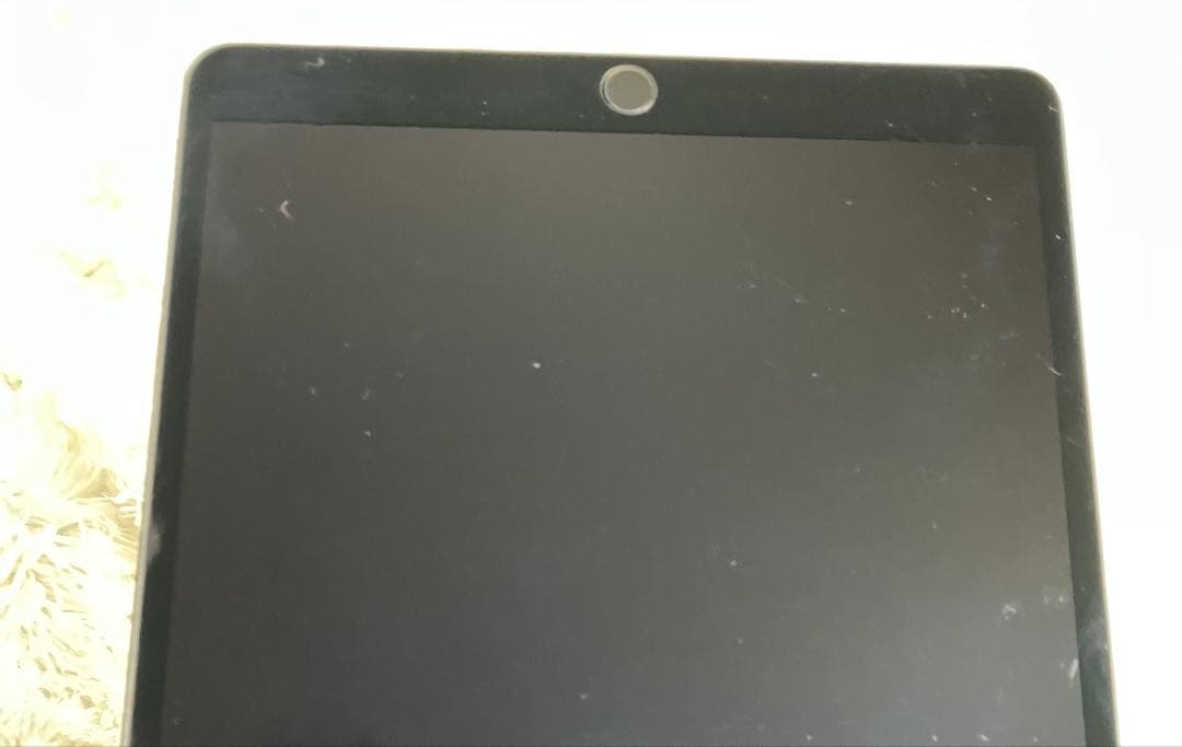 【完動品】iPad Air3 256GB 【すぐ発送】【付属品】