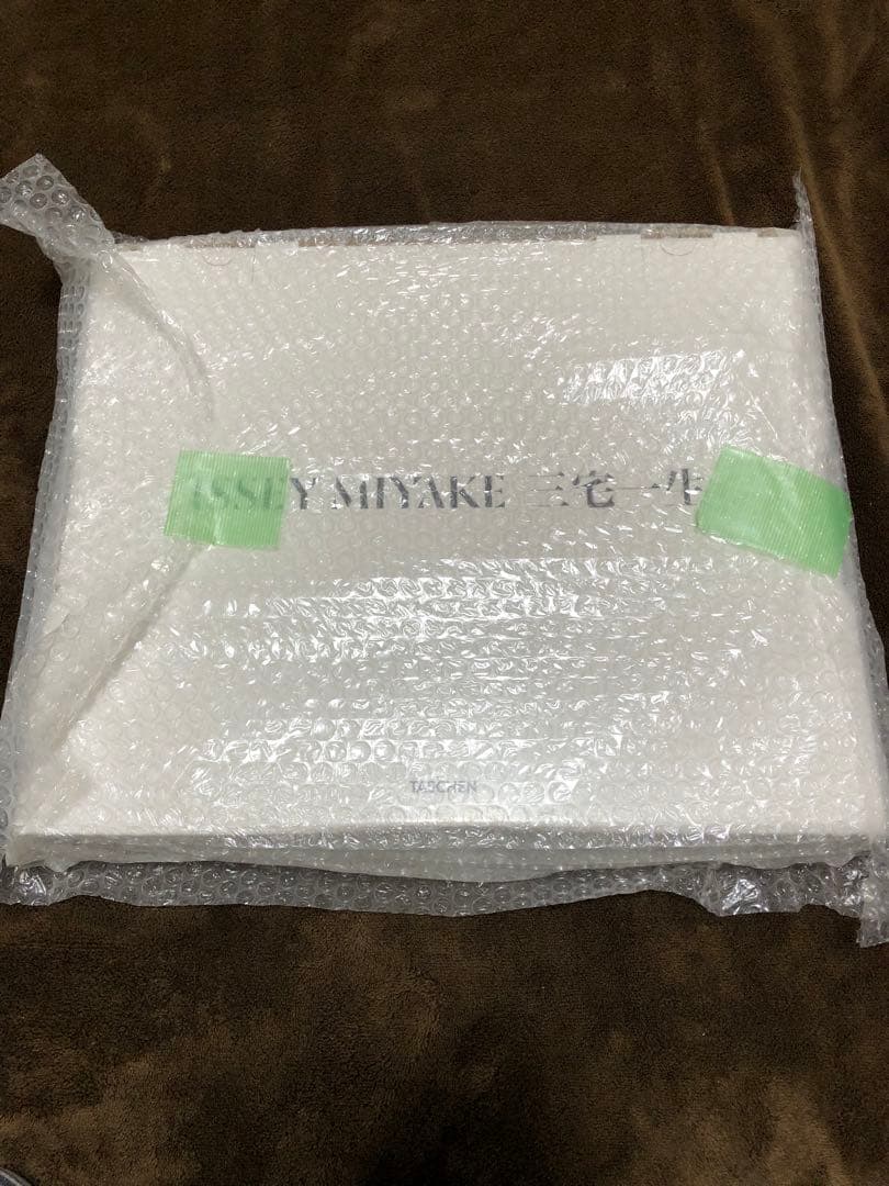 【★新品★未開封★】イッセイ　三宅一生　ISSEY MIYAKE TASCHEN