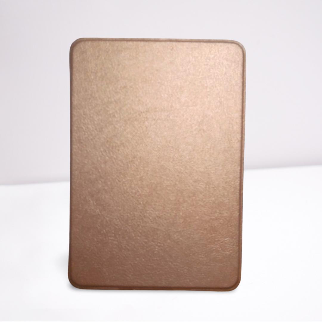 Kindle Paperwhite 第10世代 8GB 防水・カバー付き