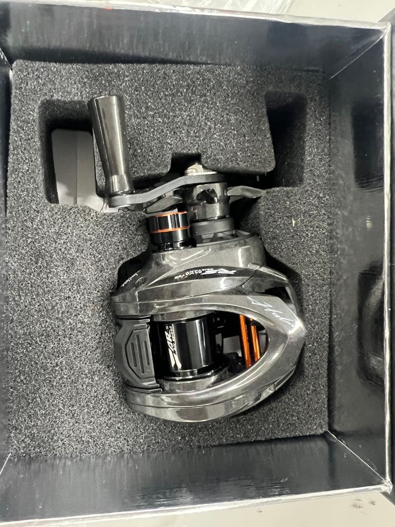 GIU99 carbon ハイスター