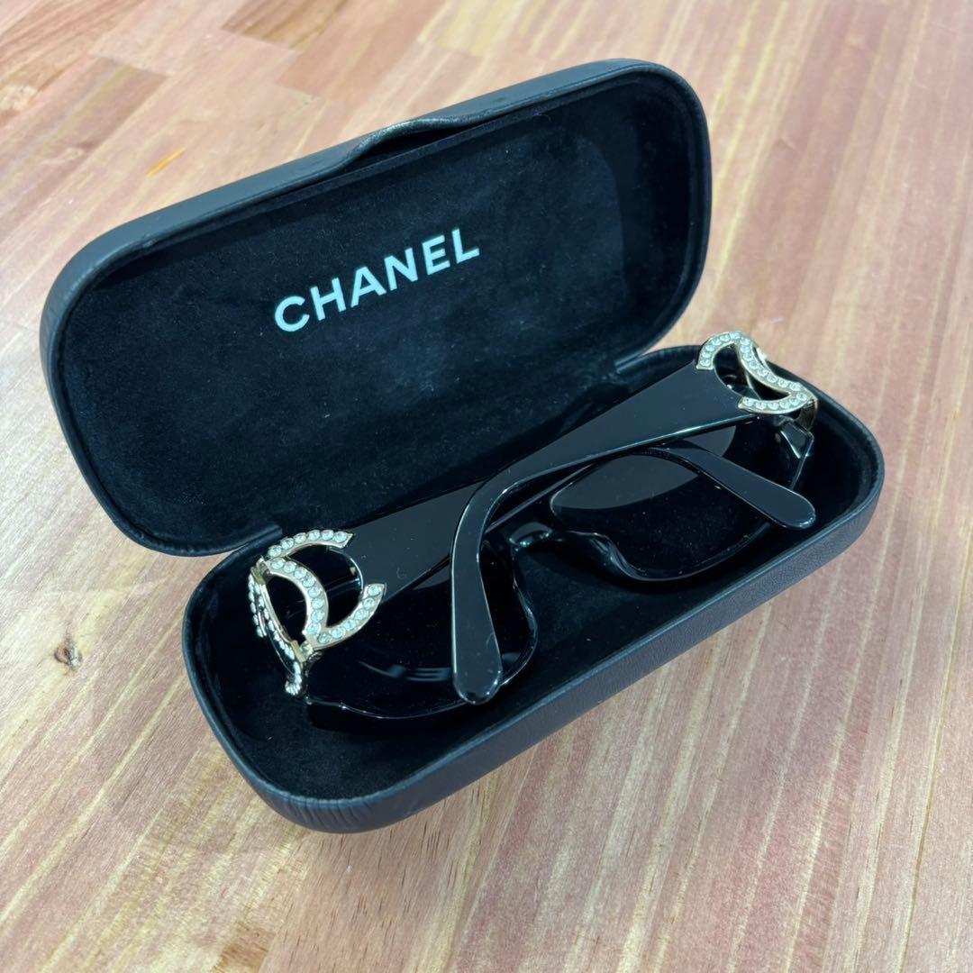 CHANEL サングラス 02461 94305 ケース付き シャネル E32