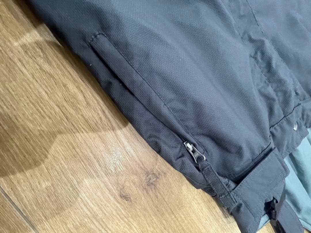 DESCENTE スキーウェア　上下　160㎝