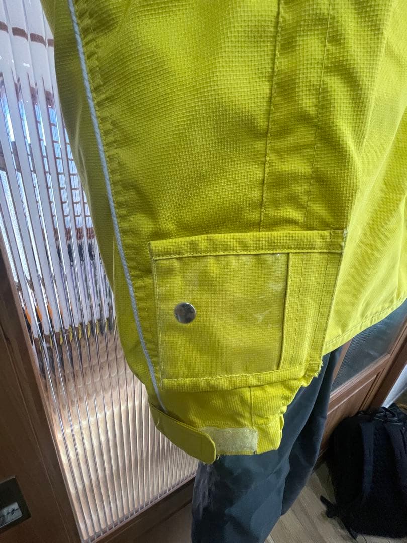 DESCENTE スキーウェア　上下　160㎝