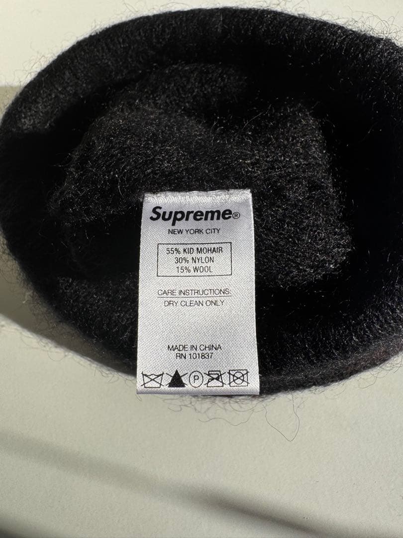 Supreme 黒 モヘアニット帽