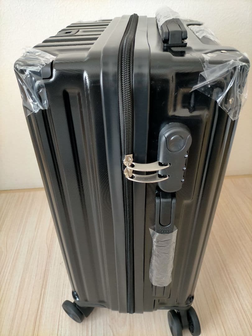 新品★スーツケース キャリーケースS