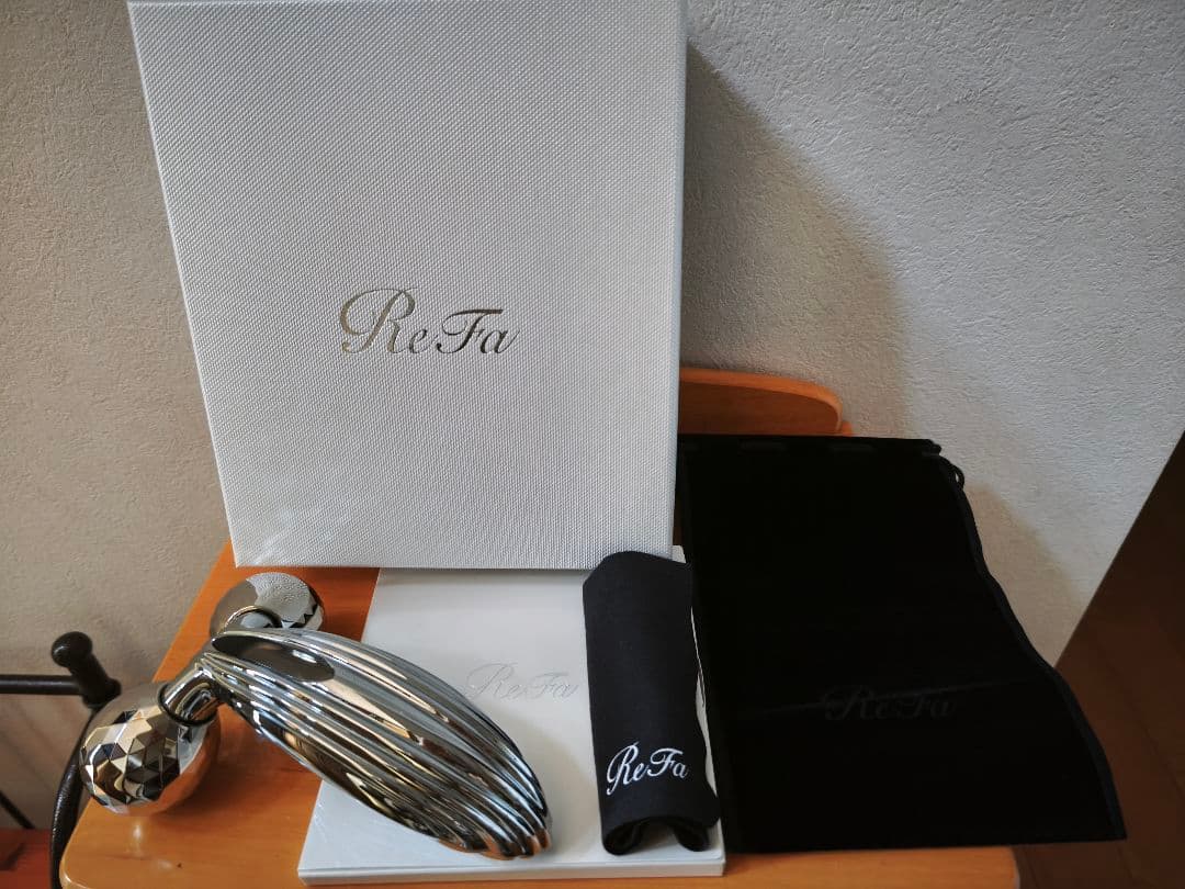 ReFa CARAT RAY 美顔ローラー