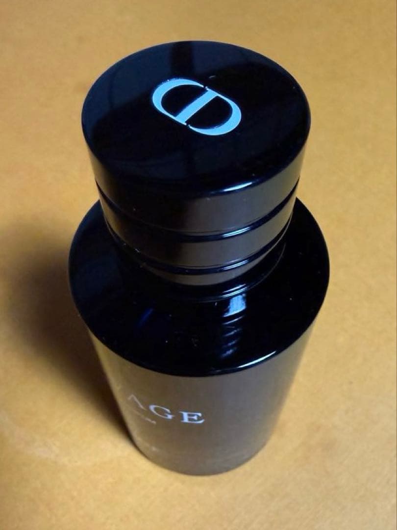 Dior ディオール　SAUVAGE ソヴァージュ　オードゥパルファン 60ml